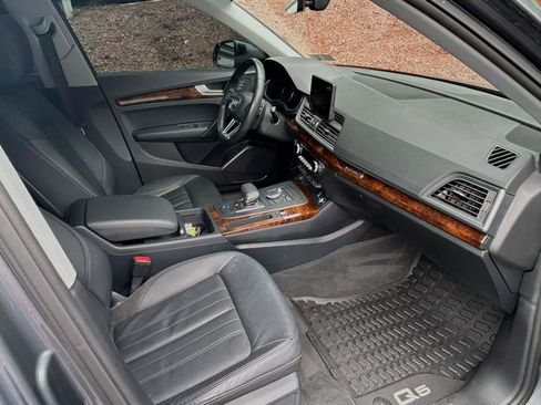Used 2018 Audi Q5 2.0T Premium Plus w/ Premium Plus Package AWD/4WD image 19