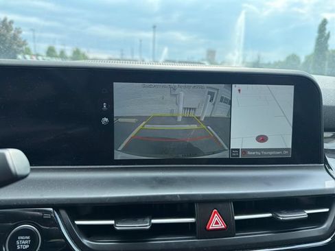 Used 2024 Kia Seltos S AWD/4WD image 21