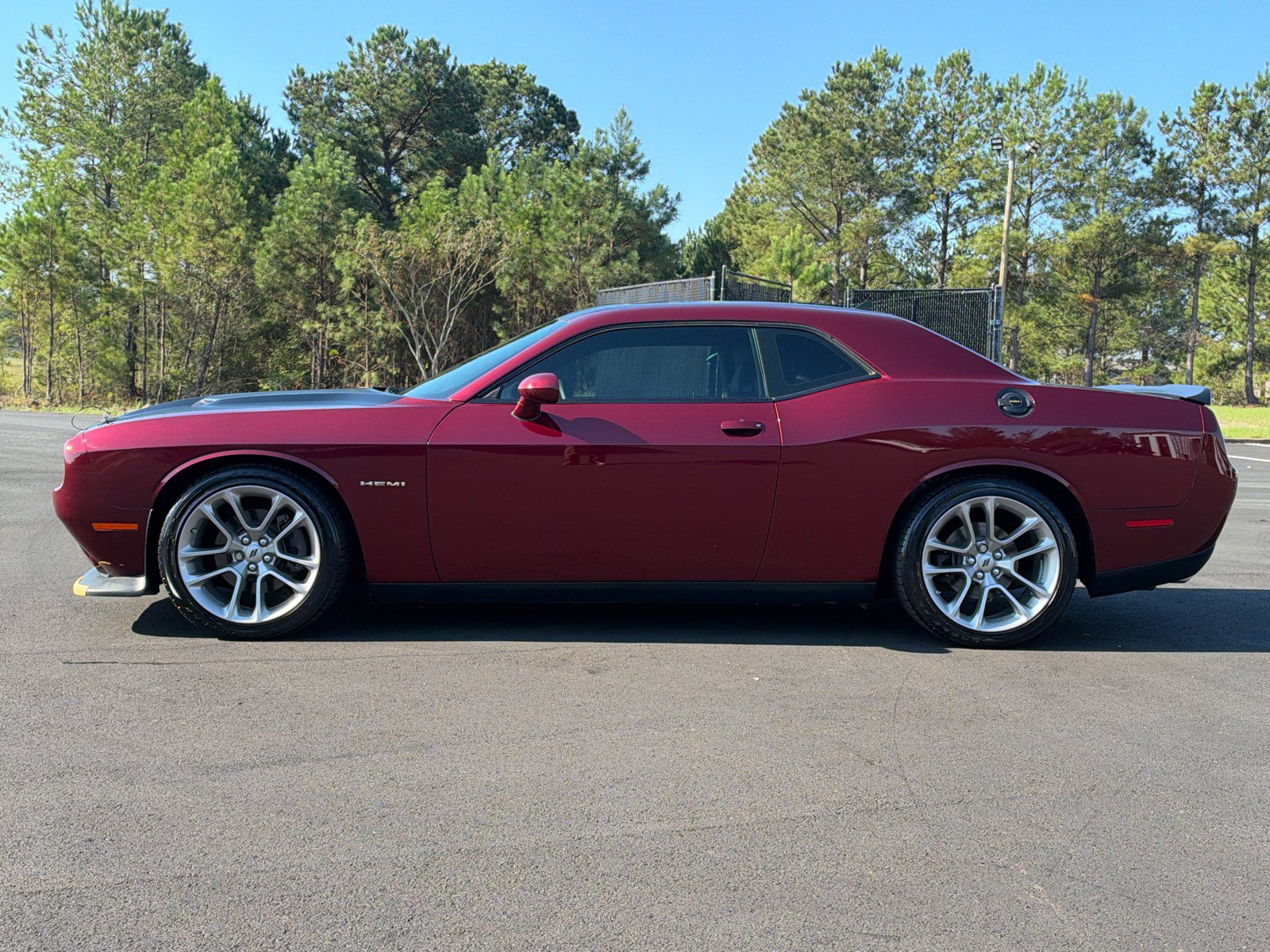 Used 2020 Dodge Challenger R/T RWD image 8