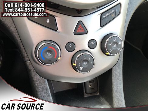 Used 2017 Chevrolet Sonic Premier image 19