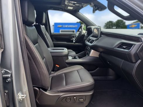 Used 2023 Chevrolet Tahoe Z71 w/ Luxury Package AWD/4WD image 29
