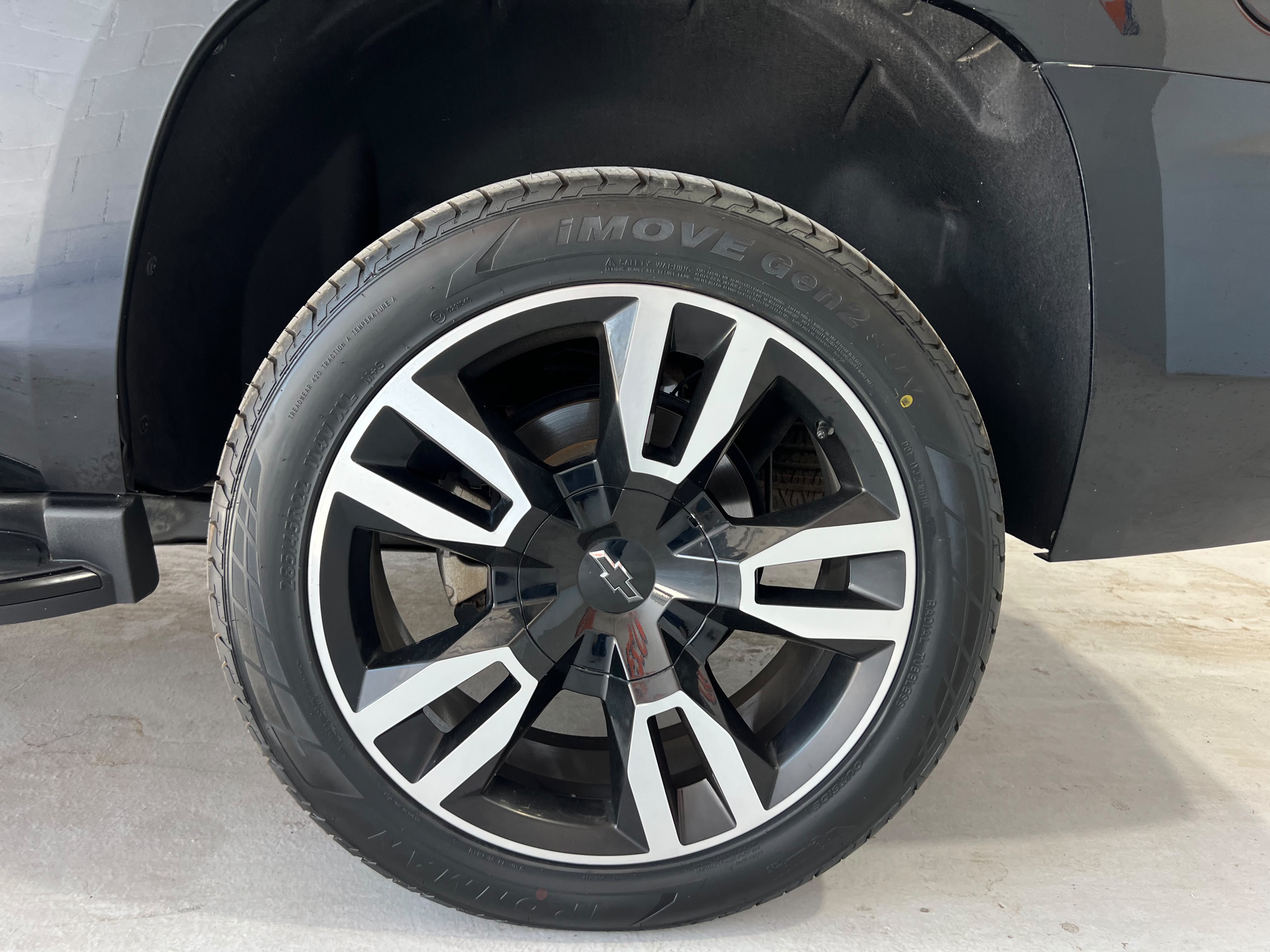 Used 2020 Chevrolet Tahoe Premier RWD image 24