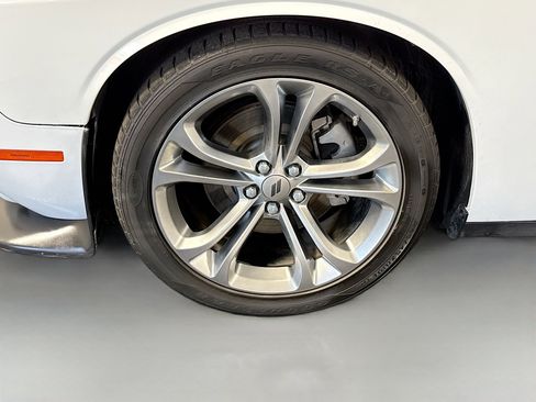 Used 2022 Dodge Challenger R/T image 36