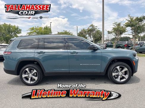 New 2026 Jeep Grand Cherokee L Limited RWD image 2