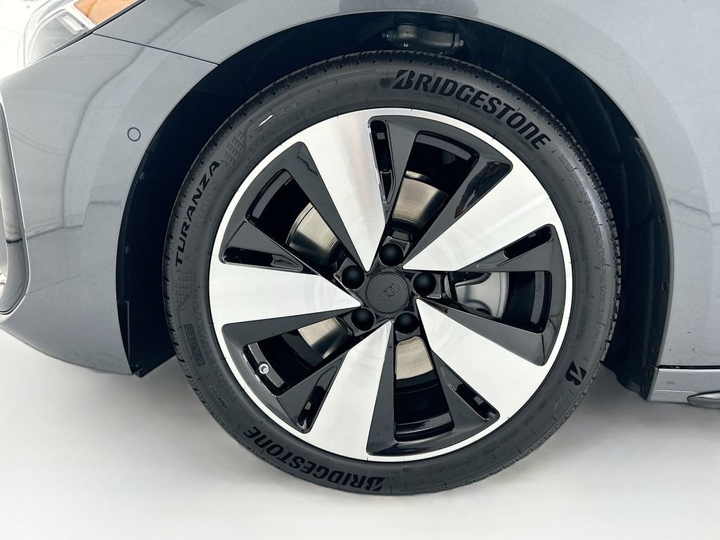 Used 2026 Audi A5 Premium Plus w/ Premium Plus Package AWD/4WD image 29