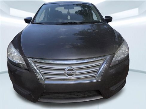 Used 2015 Nissan Sentra SV image 2