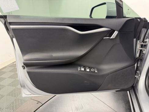 Used 2017 Tesla Model S 75D image 17