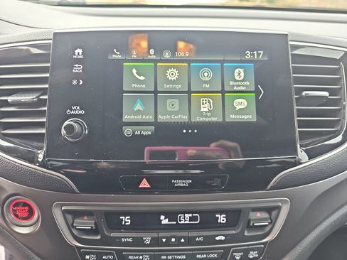 Used 2022 Honda Pilot Sport image 21