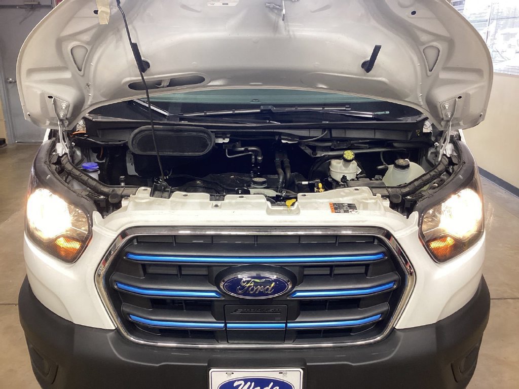 Used 2023 Ford E-Transit Medium Roof RWD image 6