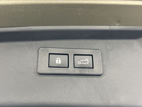 Used 2025 Subaru Outback Onyx Edition AWD/4WD image 28