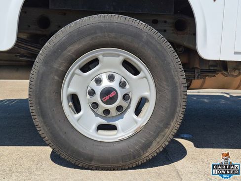 Used 2023 GMC Sierra 2500 Pro w/ Convenience Package AWD/4WD image 26