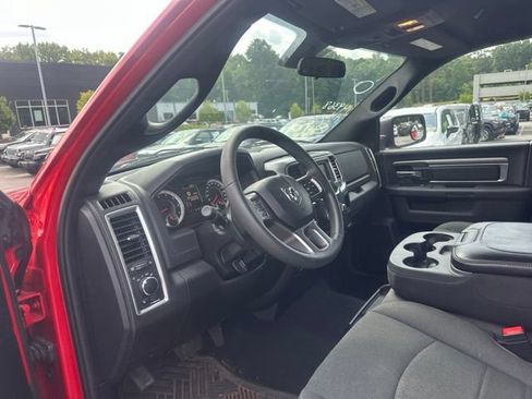 Used 2024 RAM 1500 Warlock AWD/4WD image 12
