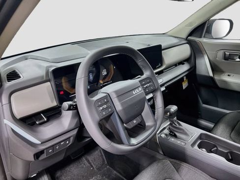 New 2027 Kia Seltos S FWD image 9