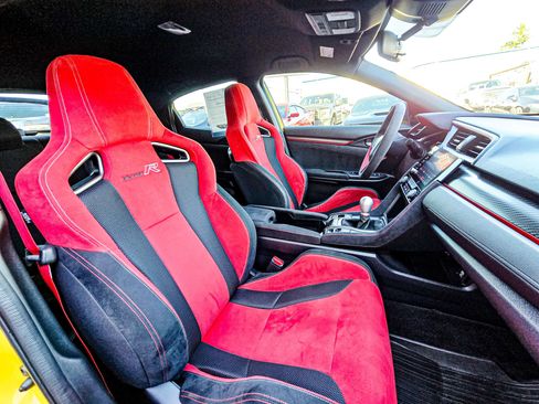 Used 2021 Honda Civic Type R Limited image 14