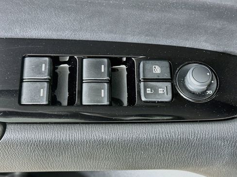 Used 2023 MAZDA CX-5 AWD 2.5 S w/ Select Package image 15