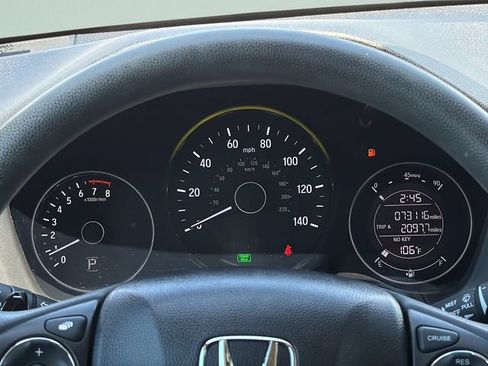 Used 2016 Honda HR-V EX image 22