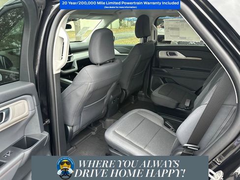 New 2026 Ford Explorer Active image 25