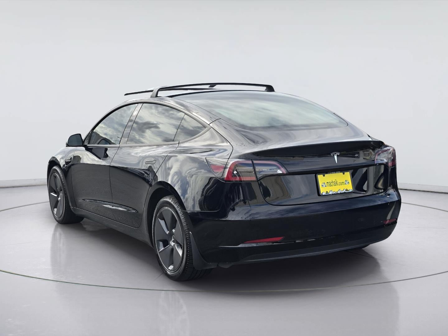 Used 2023 Tesla Model 3 Standard Range RWD image 6