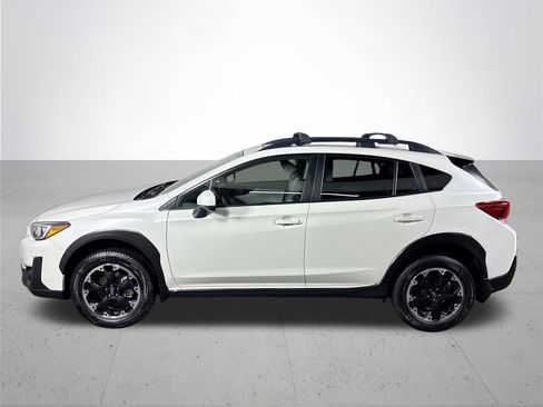 Certified 2022 Subaru Crosstrek 2.0i Premium w/ Moonroof Package image 10