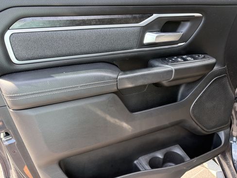Used 2020 RAM 1500 Big Horn AWD/4WD image 6