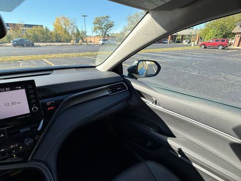 Used 2024 Toyota Camry XSE FWD image 18