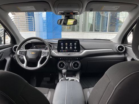 Used 2024 Chevrolet Blazer LT w/ Convenience Package FWD image 23