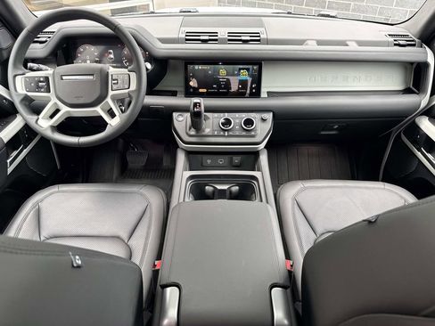 Certified 2024 Land Rover Defender 110 S AWD/4WD image 18