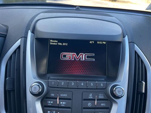 Used 2014 GMC Terrain SLE image 17