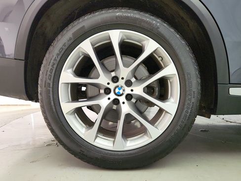 Used 2019 BMW X5 xDrive40i w/ Premium Package AWD/4WD image 38