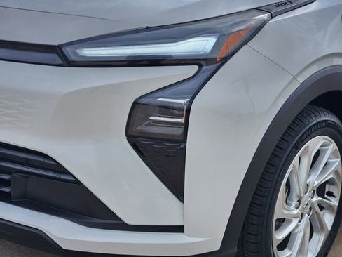 New 2027 Chevrolet Bolt LT w/ Comfort Package FWD image 8