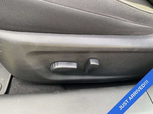 Used 2023 Nissan Altima 2.5 SV FWD image 16