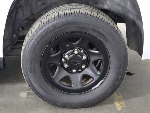 Used 2017 Chevrolet Tahoe 2WD image 28