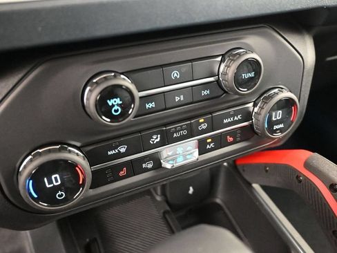 New 2026 Ford Bronco Heritage Edition AWD/4WD image 15