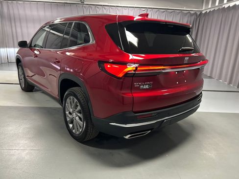 New 2026 Buick Enclave Preferred w/ Power Package image 5