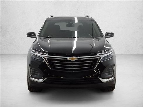 Used 2022 Chevrolet Equinox Premier FWD image 2