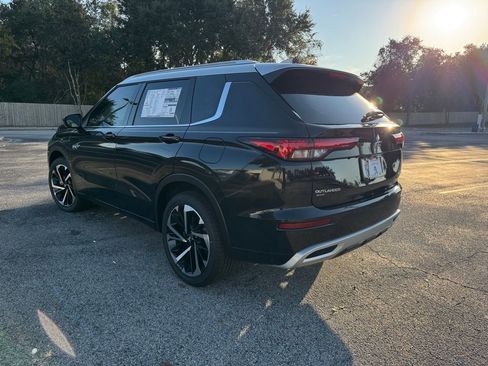 New 2025 Mitsubishi Outlander SEL image 4