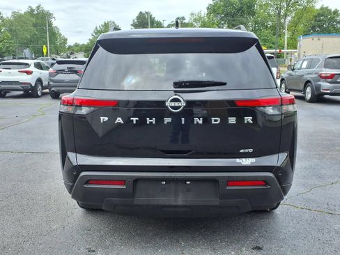 Used 2025 Nissan Pathfinder SV AWD/4WD image 26