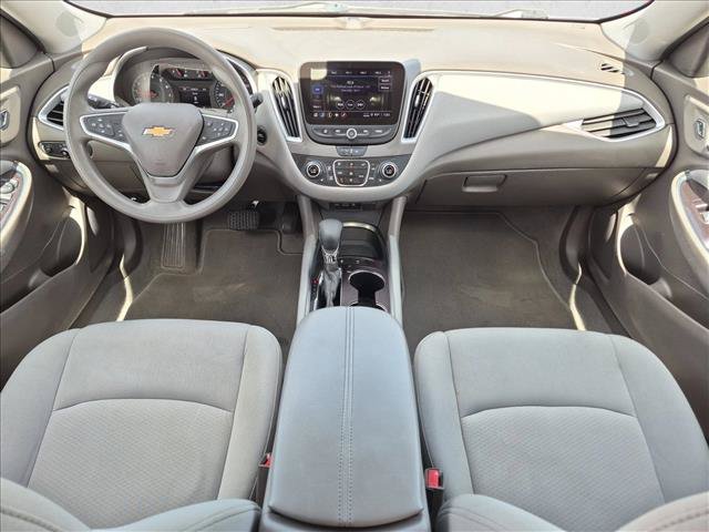 Used 2022 Chevrolet Malibu LT FWD image 14