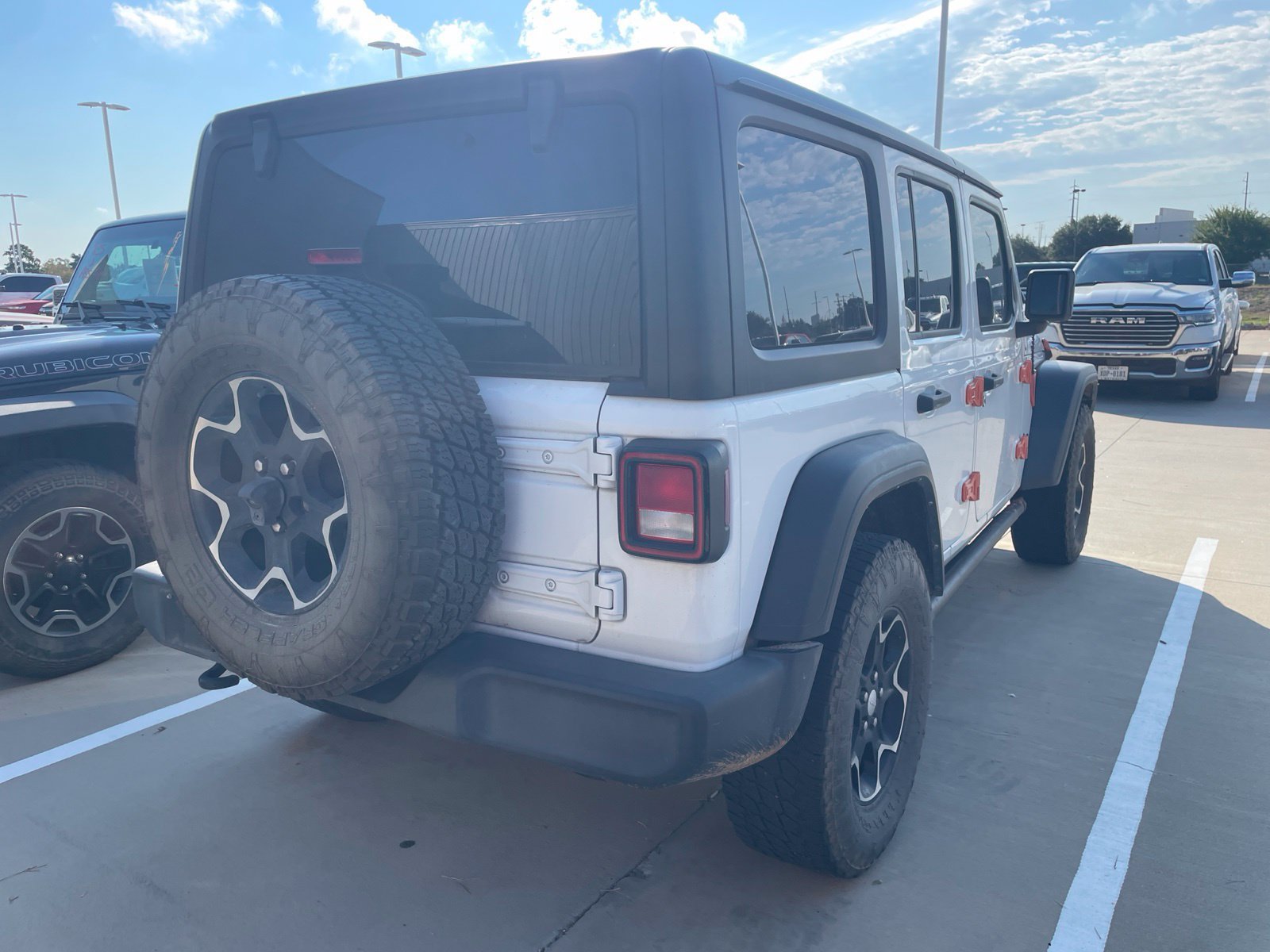 Used 2022 Jeep Wrangler Unlimited Sport AWD/4WD image 4