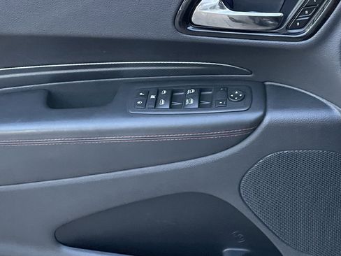 Used 2024 Dodge Durango GT image 19