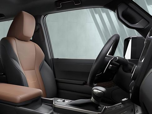 New 2026 Lexus GX 550 AWD/4WD image 11