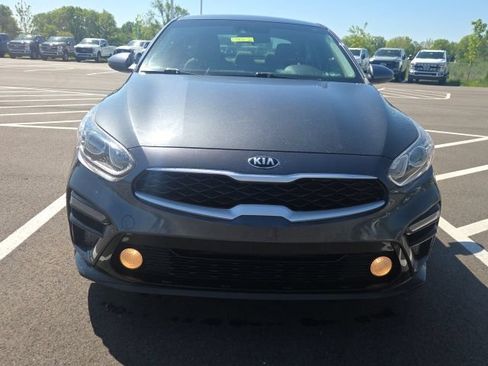 Used 2021 Kia Forte LXS FWD image 3