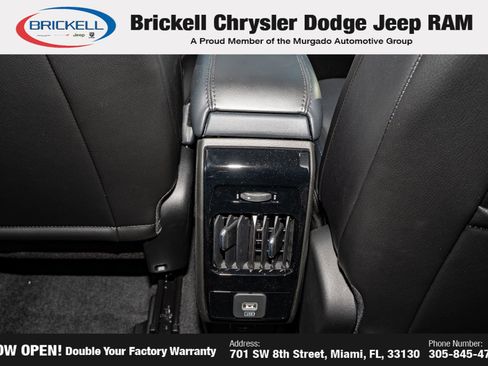 New 2026 Jeep Compass Latitude image 18