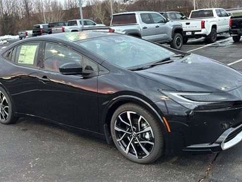 New 2026 Toyota Prius Plug-In Hybrid w/ Limited Premium Package image 28