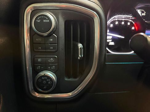 Used 2021 GMC Sierra 1500 AT4 w/ AT4 Premium Package AWD/4WD image 36