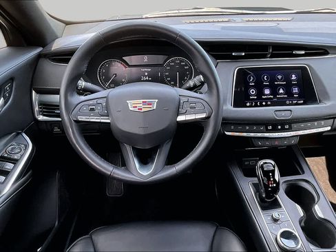Used 2023 Cadillac XT4 Premium Luxury w/ Cold Weather Package FWD image 5
