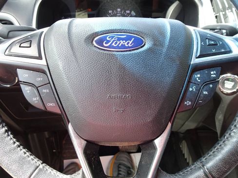 Used 2015 Ford Edge SEL w/ Equipment Group 201A AWD/4WD image 19