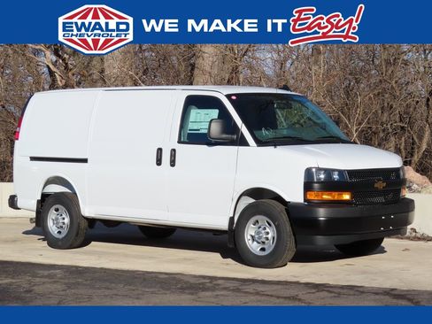 New 2025 Chevrolet Express 2500 Work Van w/ Safety Package image 1
