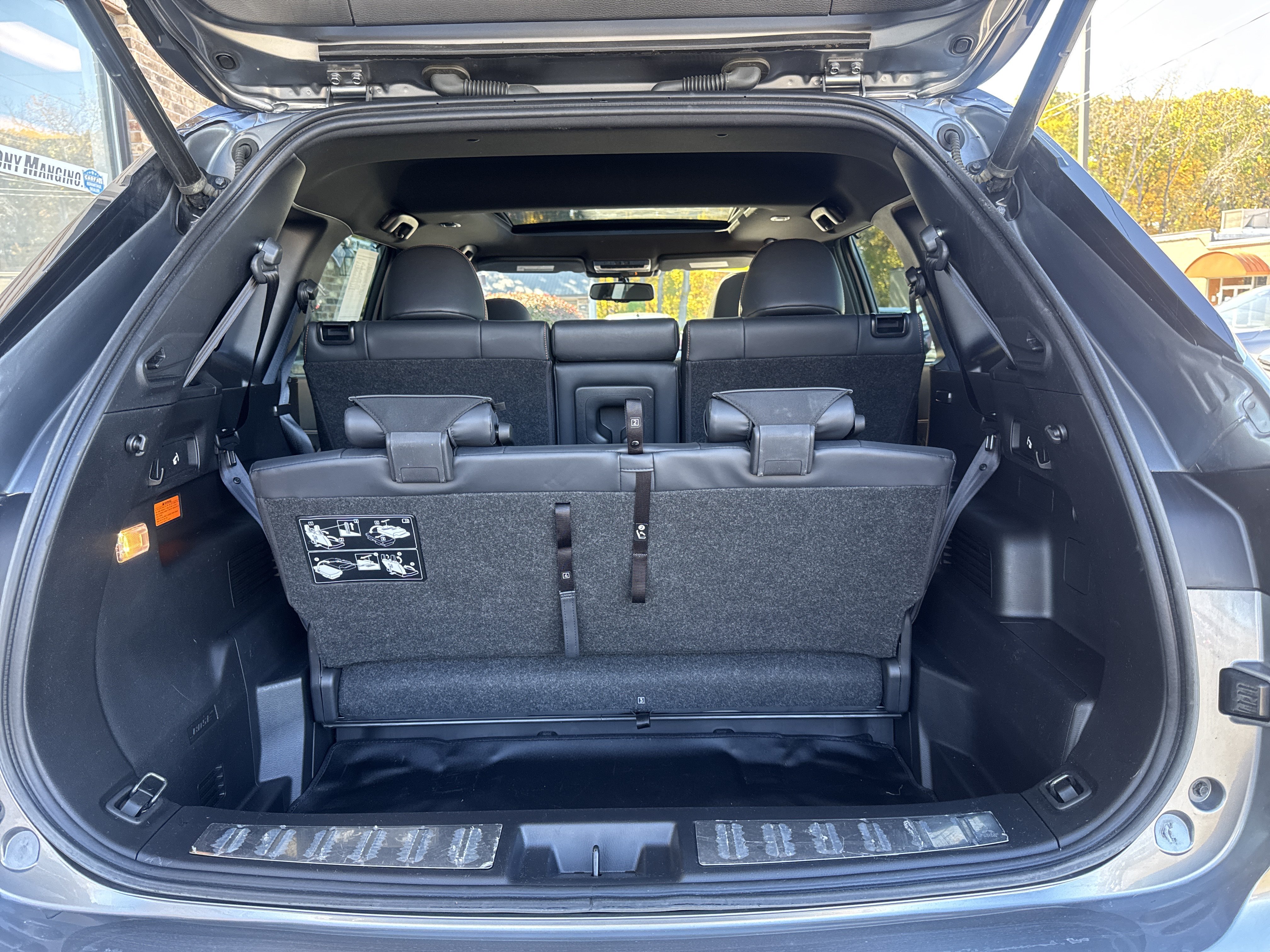 Used 2023 Mitsubishi Outlander SEL AWD/4WD image 12