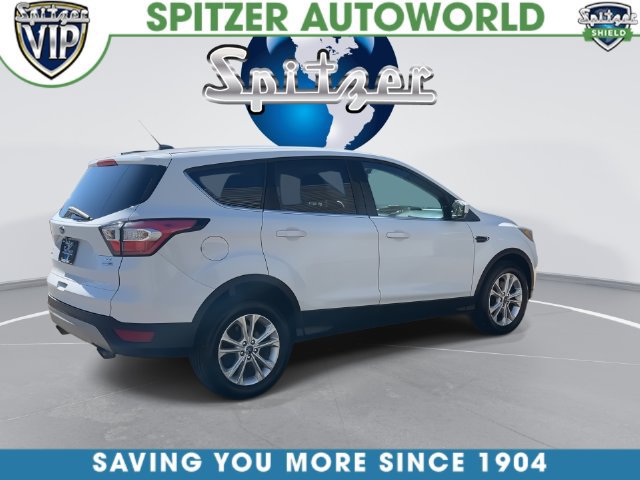 Used 2017 Ford Escape SE AWD/4WD image 10